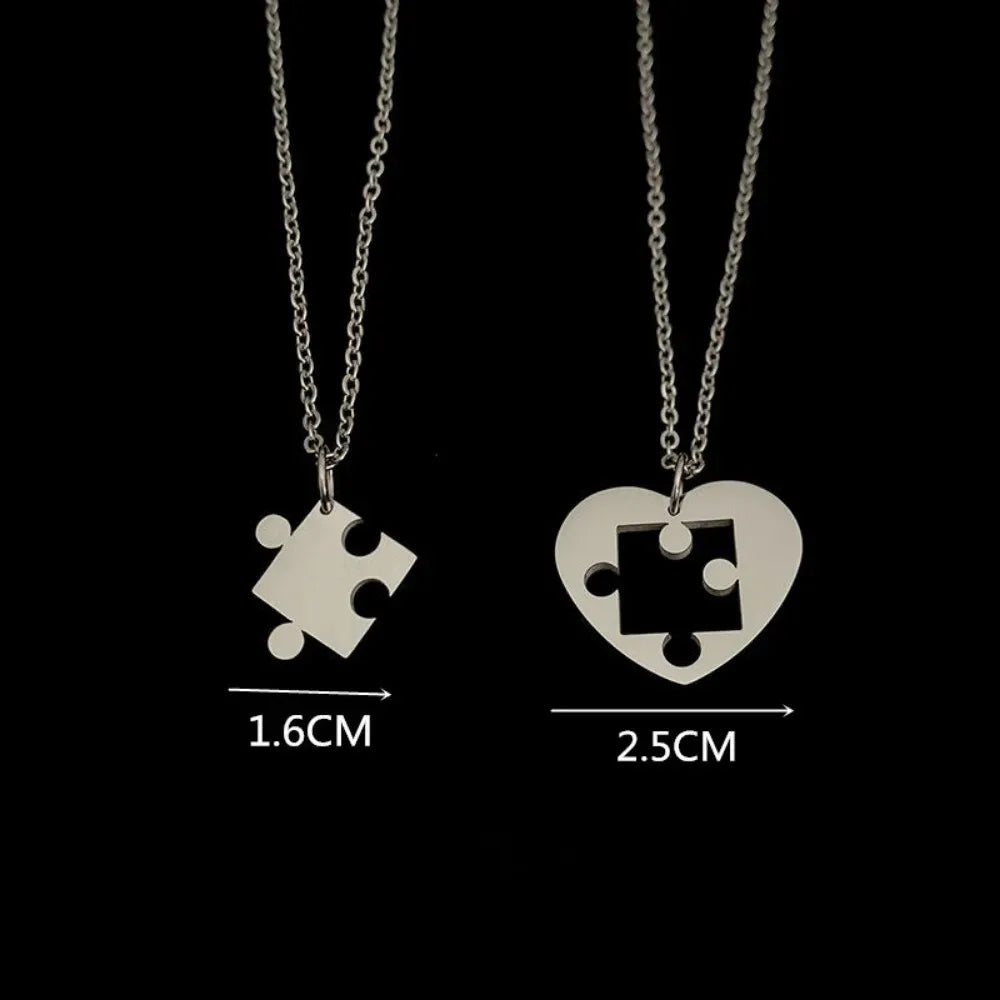 2Pcs/Set Simple Puzzle Heart Matching Pendant Couple Matching Necklace Couple Good Friends Ladies Men Hip Hop Sweater Chain