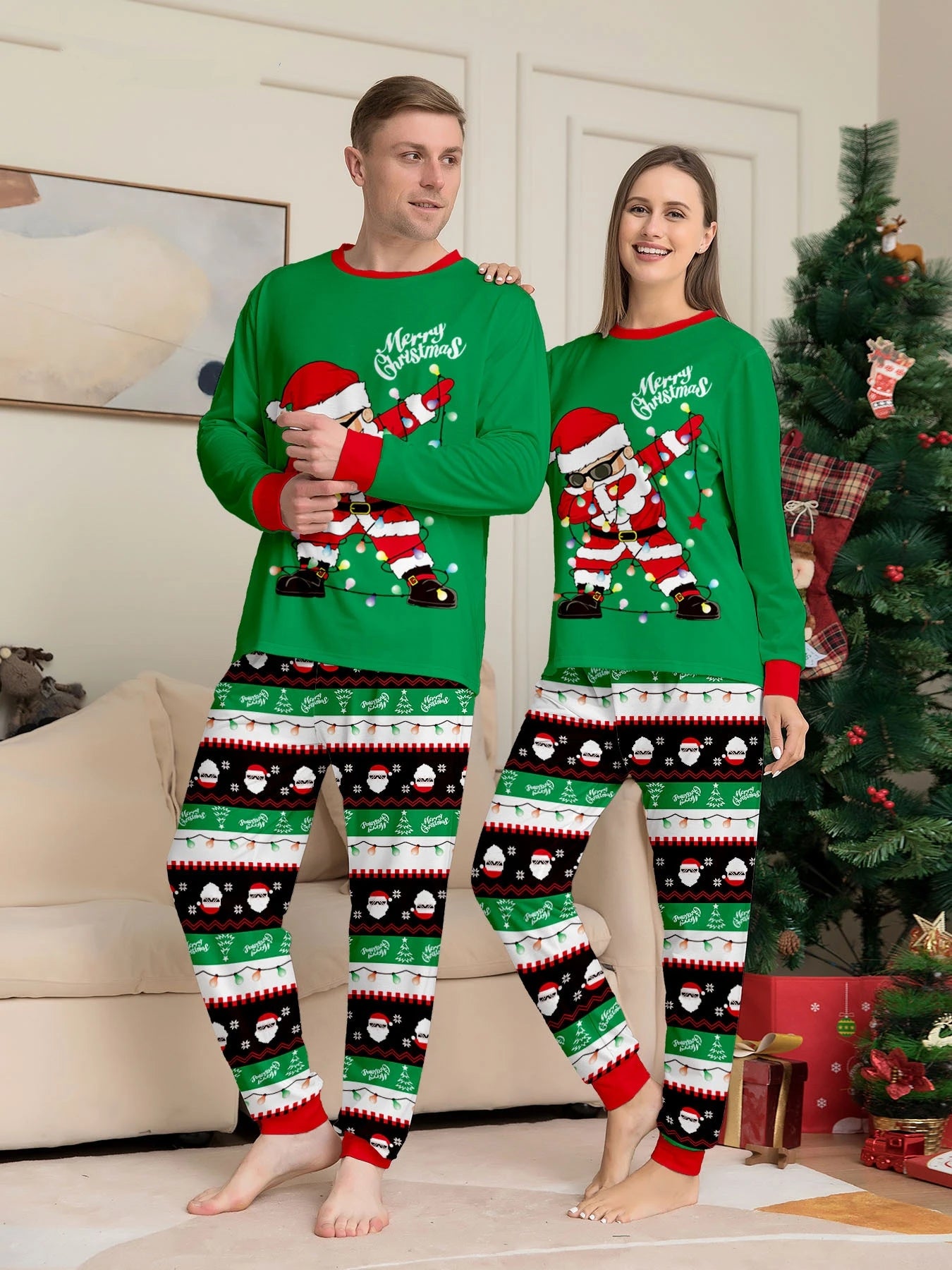 2025 Christmas Family Pajamas Set Santa Print Parent-child Matching Outfit Full Sleeve O Neck 2 Pcs Suit Sleepwear Xmas Look Pjs