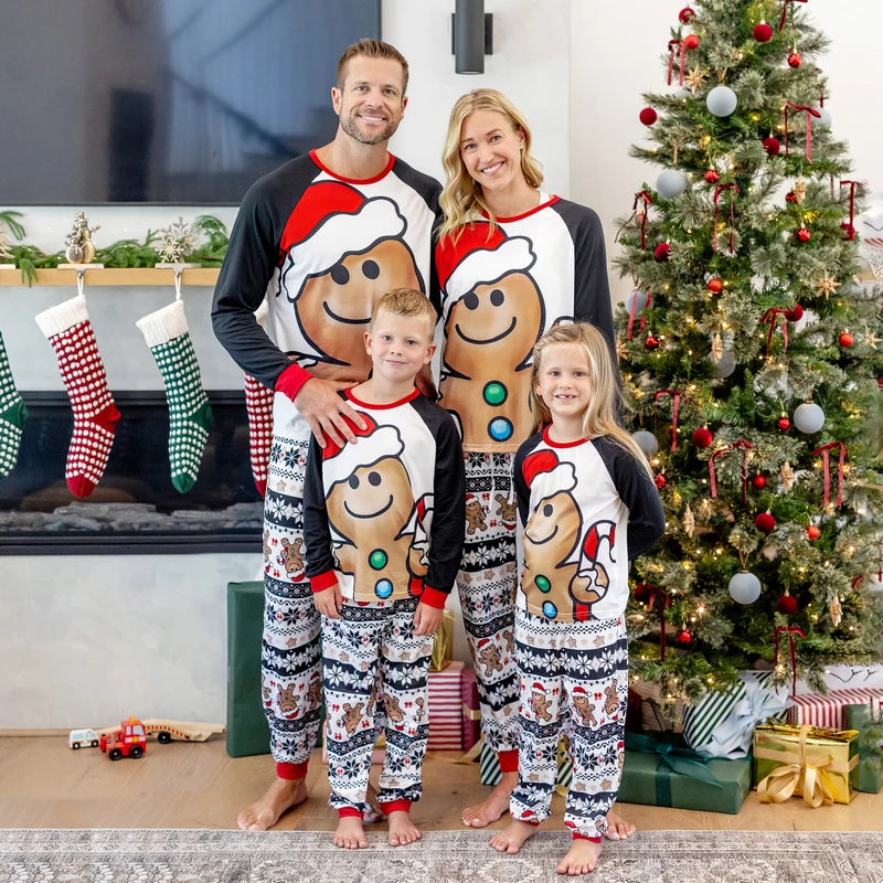 PatPat Christmas Family Matching Gingerbread Man Print Pajama Set With Drawstring Hood And Pockets