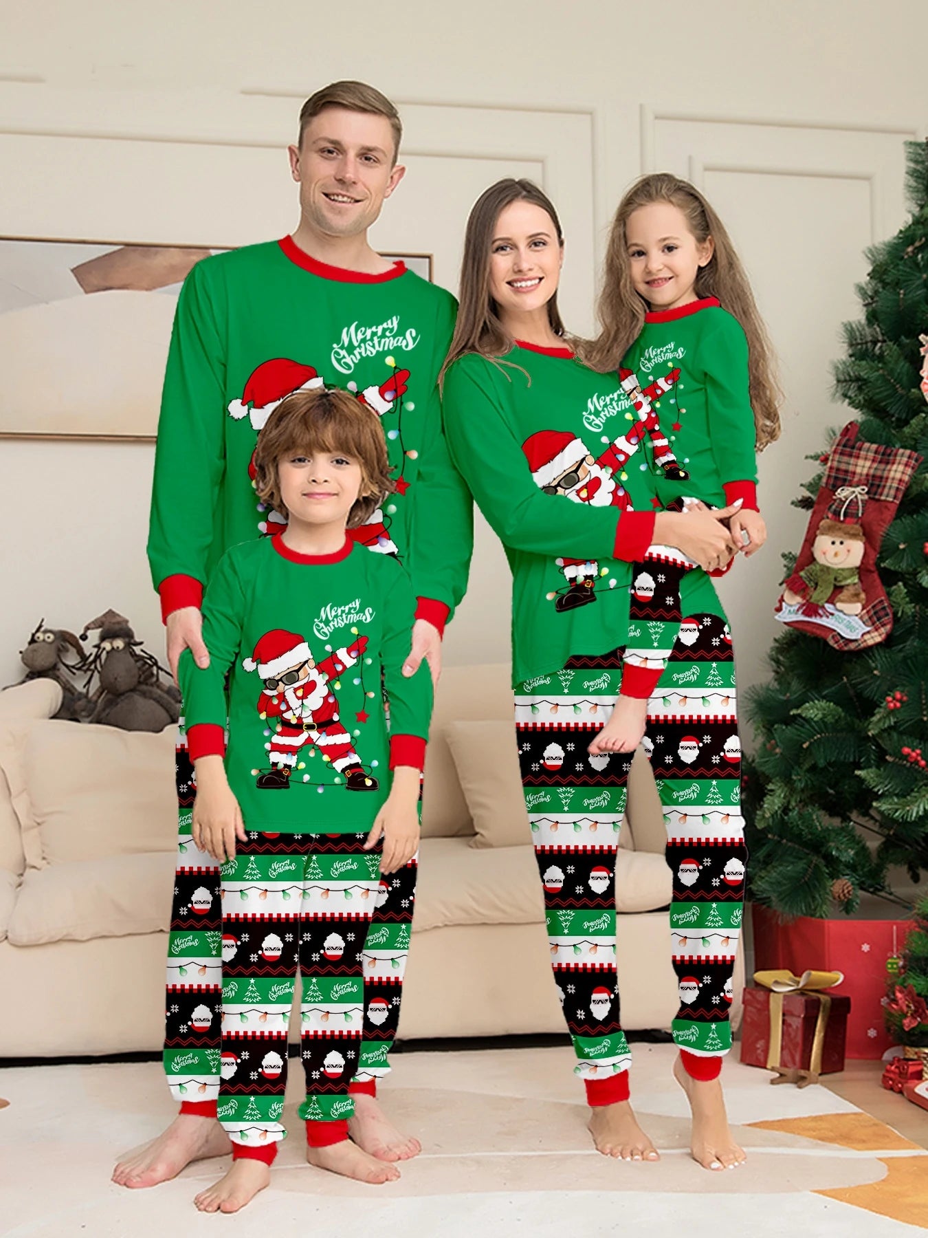 2025 Christmas Family Pajamas Set Santa Print Parent-child Matching Outfit Full Sleeve O Neck 2 Pcs Suit Sleepwear Xmas Look Pjs