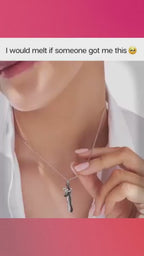 Love Hug Necklace Unisex Men Women Couple Jewelry Simple Temperament Clavicle Chain Valentines Day Lover Gift 