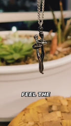 Love Hug Necklace Unisex Men Women Couple Jewelry Simple Temperament Clavicle Chain Valentines Day Lover Gift 