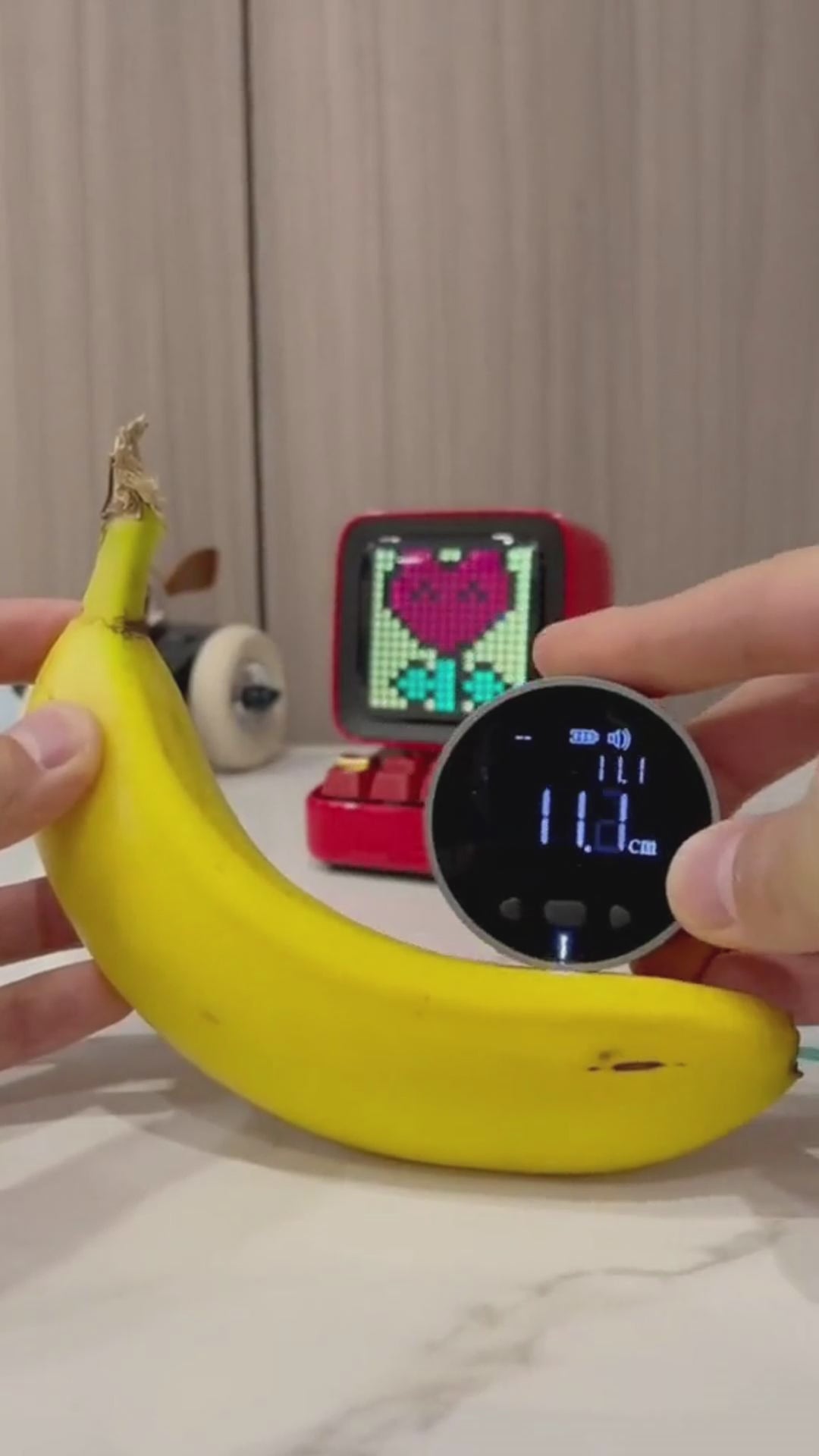 Regla eléctrica con pantalla LCD HD, medidor Digital, cinta métrica electrónica recargable multifuncional, Mini herramientas de medida