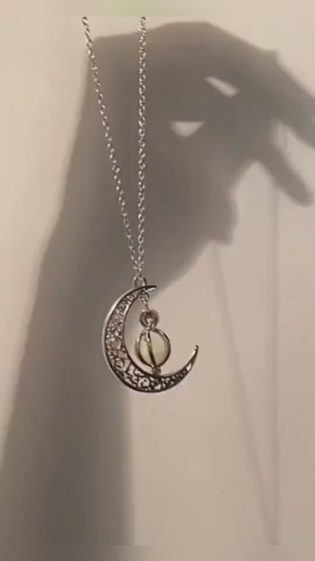 Collar con colgante luminoso de luna de moda, piedra natural brillante, brilla en la oscuridad, regalo para mujer