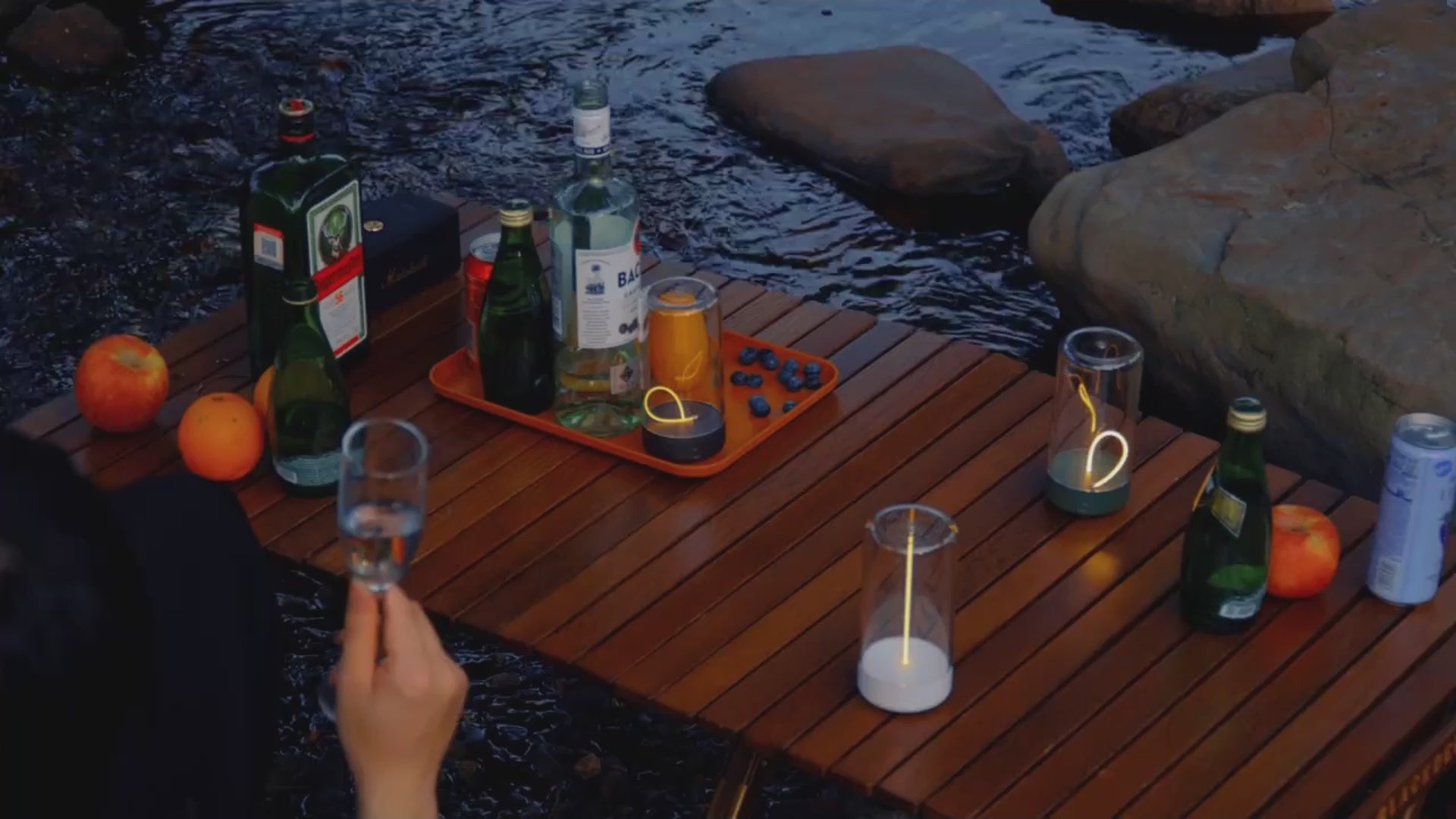 Nueva luz LED de camping tipo C, recargable, portátil, de noche, con alta transparencia y anticaídas, luz de ambiente creativo