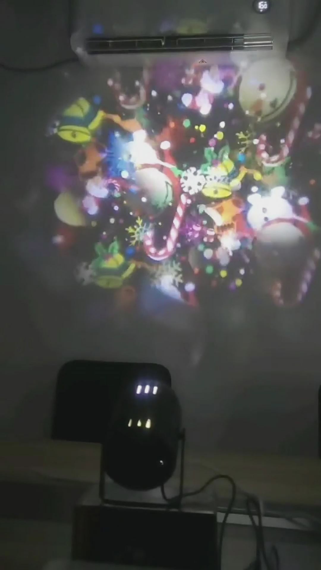 Christmas Party Lights Snowflake Projector Light Led Stage Light Rotating Xmas Pattern Outdoor Holiday Lighting Garden Christmas Decor