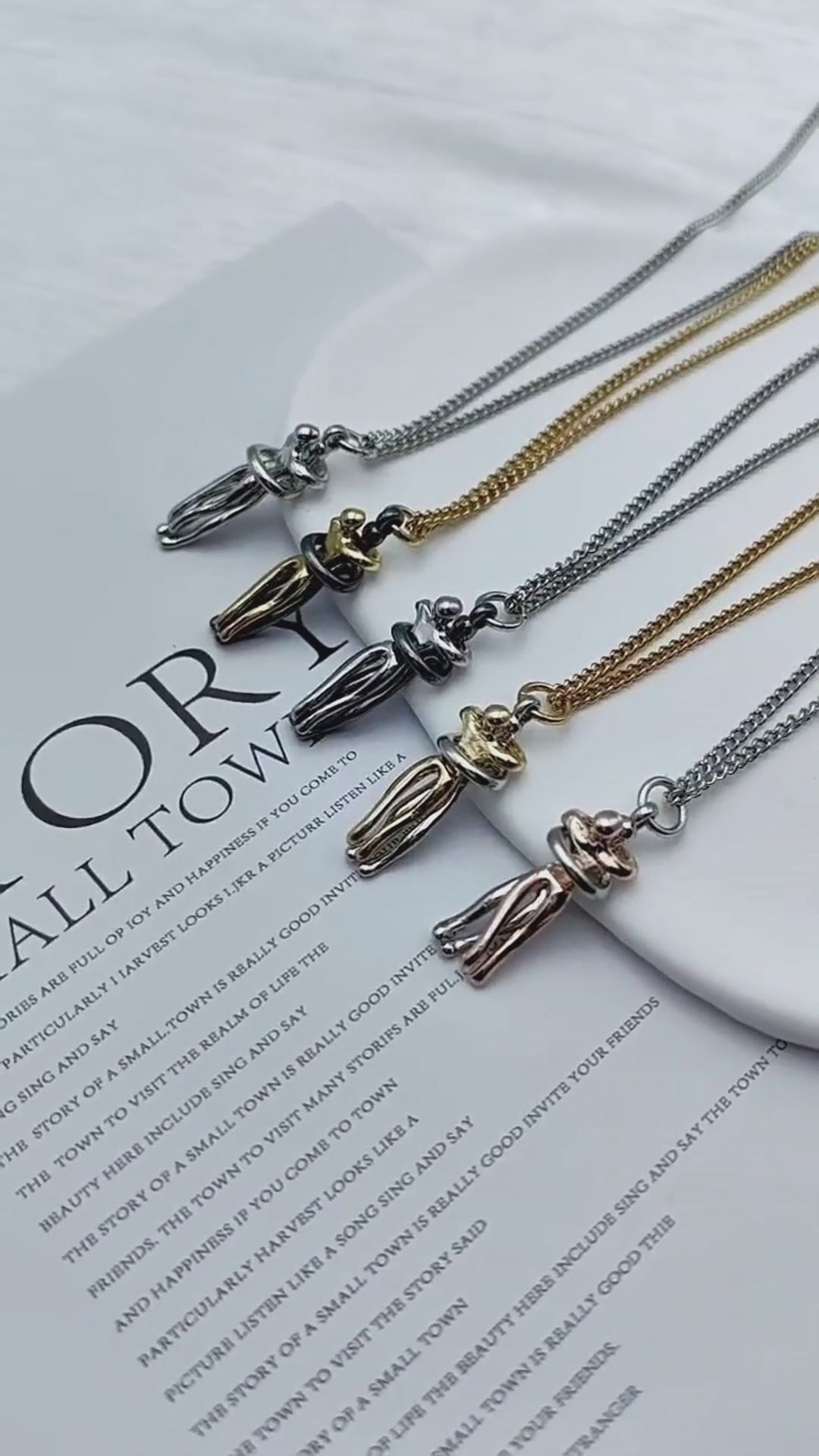 Love Hug Necklace Unisex Men Women Couple Jewelry Simple Temperament Clavicle Chain Valentines Day Lover Gift 